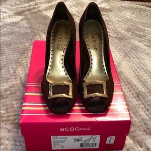 BCBGirls ‘Eric’ peep toe pump
